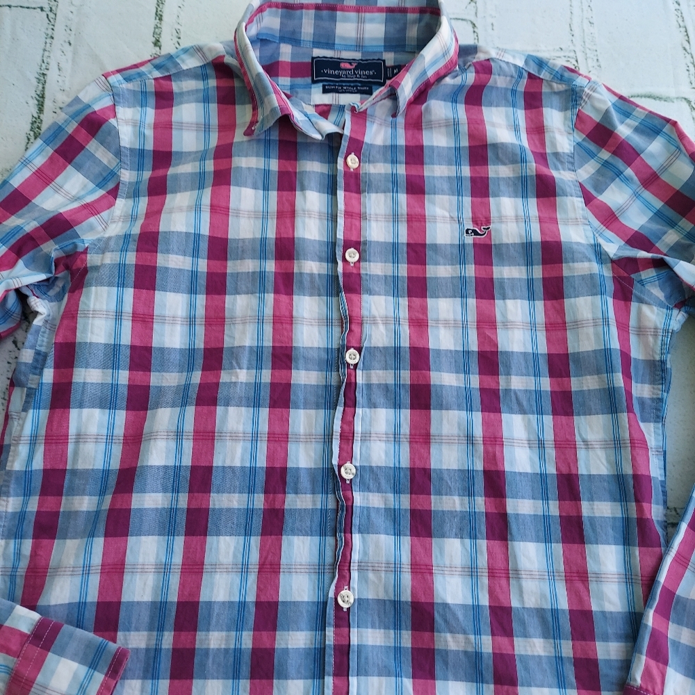 Vineyard Vines Button Up - image 1
